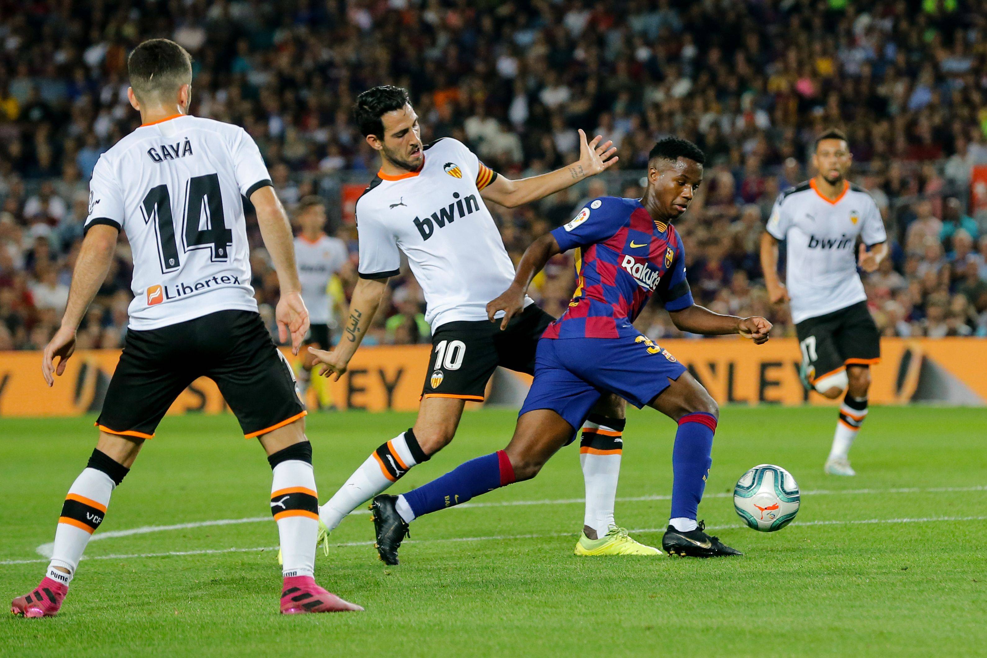 埃泽被换下 埃泽被换下